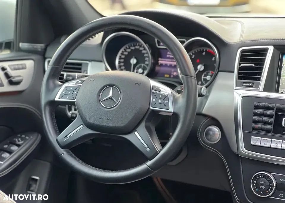 Mercedes-Benz ML 350 BlueTec 4MATIC Aut - 7