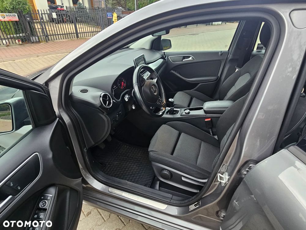 Mercedes-Benz Klasa B 180 (CDI) d BlueEff Edition Style - 19