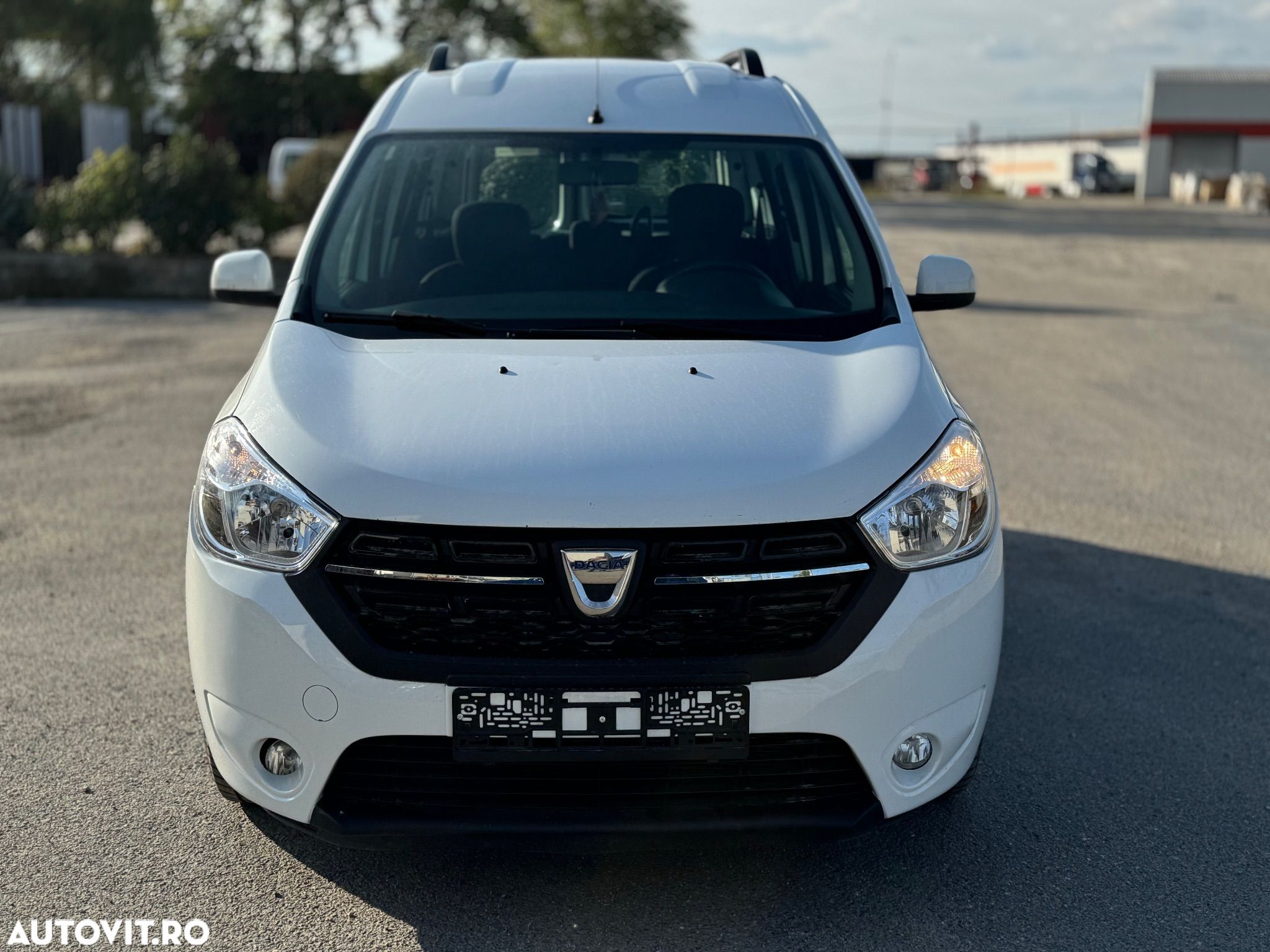 Dacia Dokker 1.6 SCe Ambiance - 1