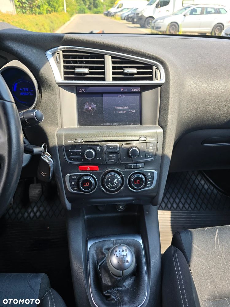 Citroën C4 1.6 HDi Exclusive - 10