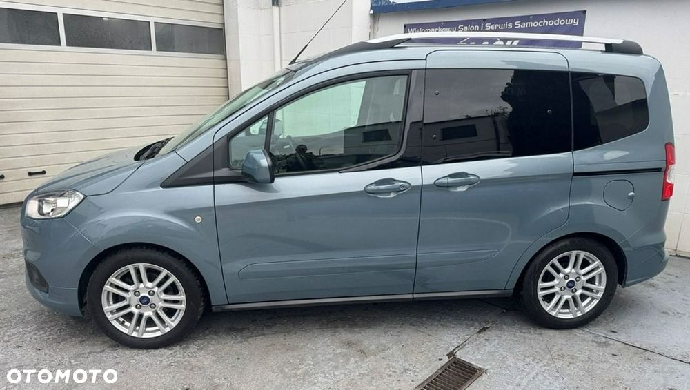 Ford Tourneo Courier - 4