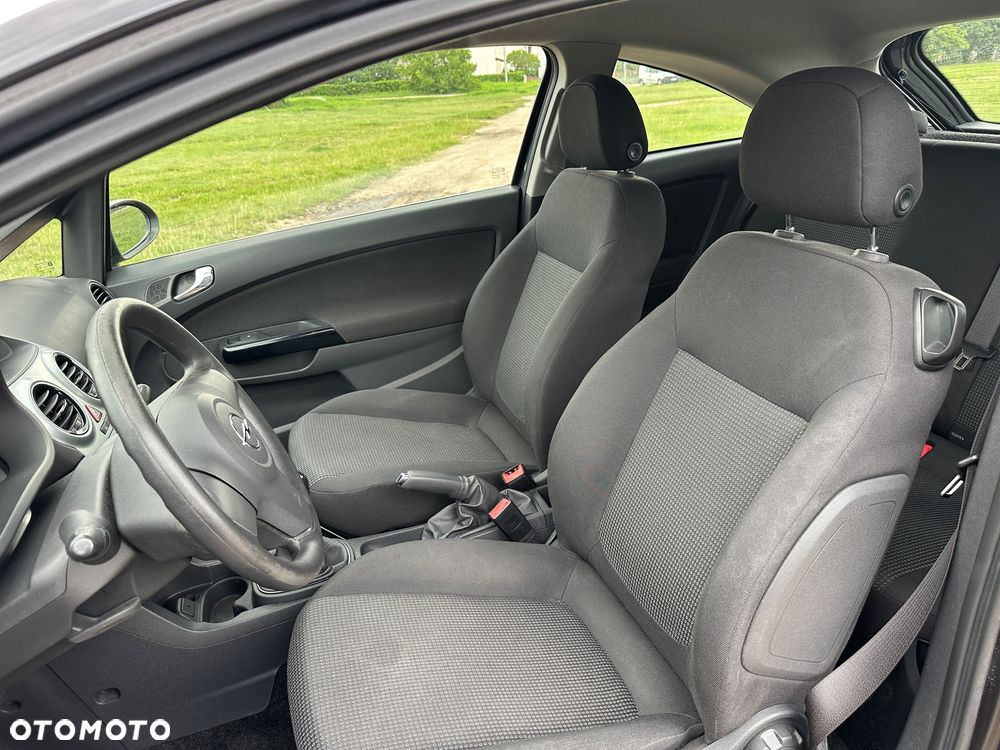 Opel Corsa 1.2 16V Enjoy - 10