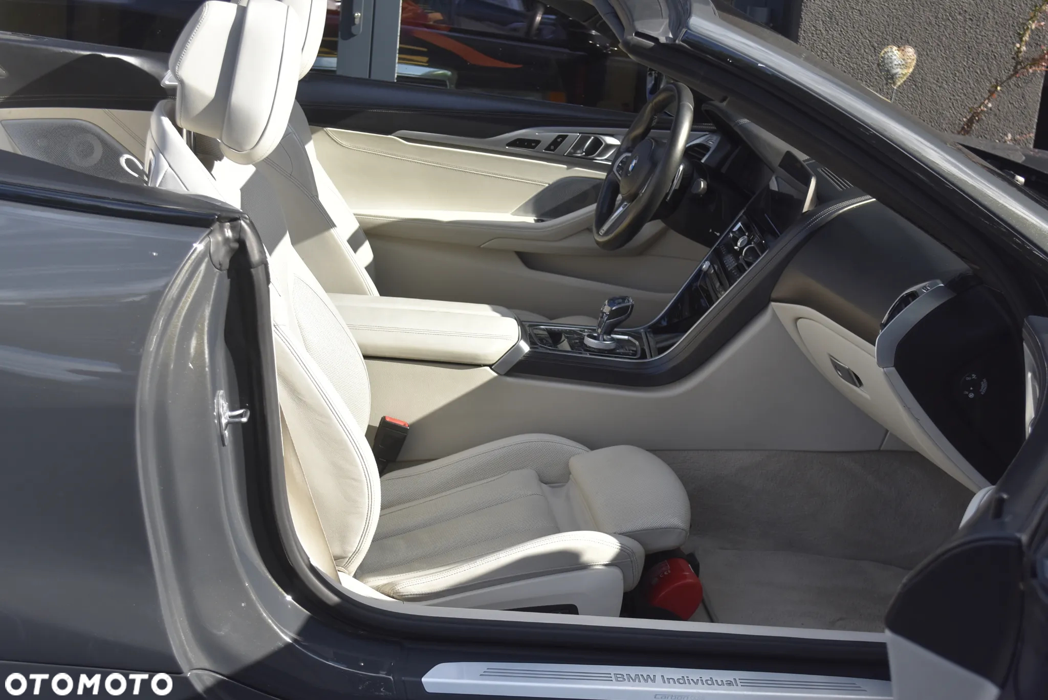 BMW Seria 8 M850i xDrive Cabrio - 15