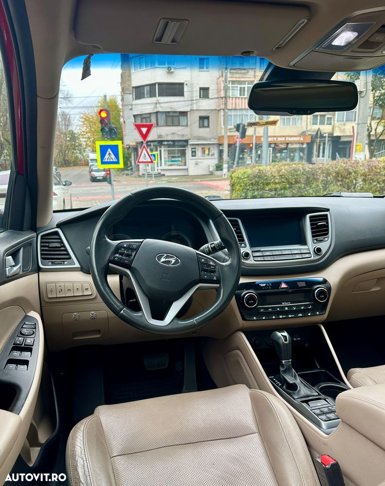 Hyundai Tucson 2.0 CRDI 4WD 6AT Luxury+ - 18