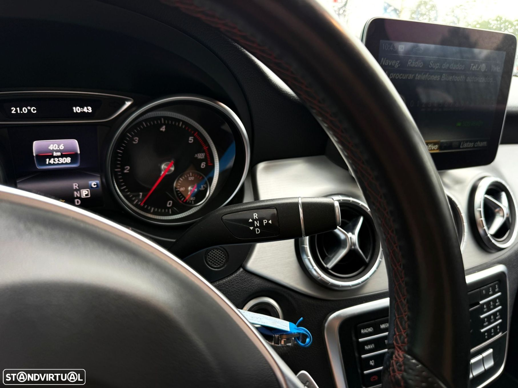 Mercedes-Benz CLA 180 d Shooting Brake AMG Line Aut. - 10