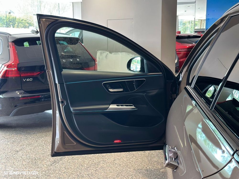 Mercedes-Benz E 300 de 4Matic All-Terrain - 11