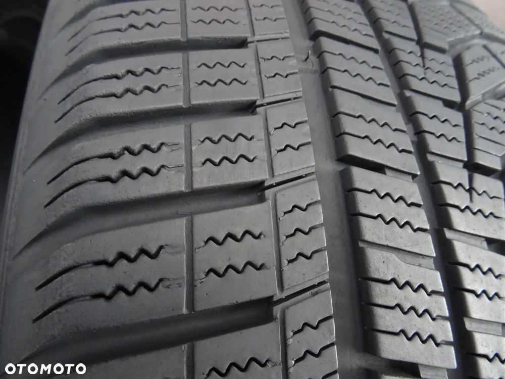 205/50/R17 93V Hankook Winter i cept evo 2 - 4