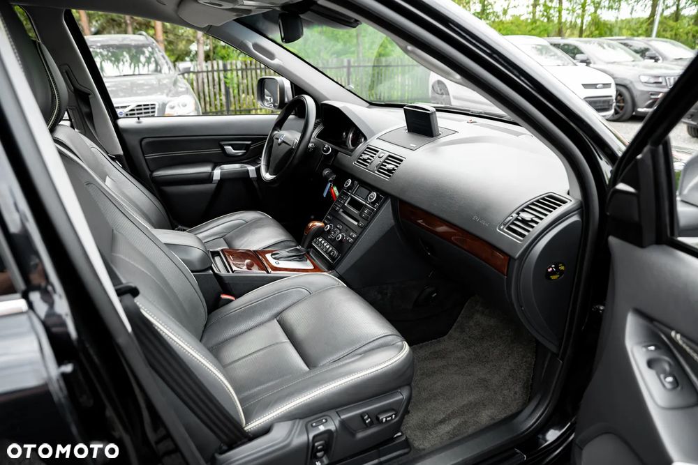 Volvo XC 90 D5 AWD Geartonic Executive - 23