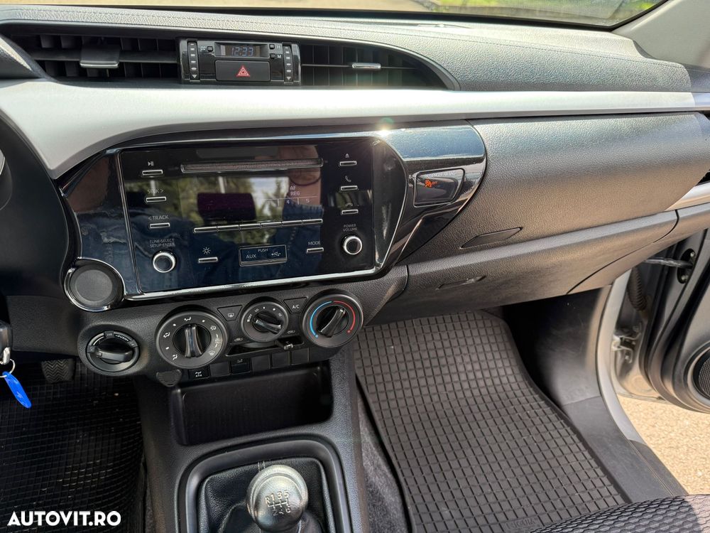 Toyota Hilux 4x4 Double Cab Comfort - 7