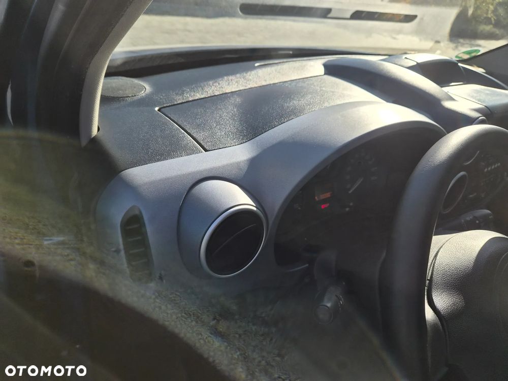 Citroën Berlingo - 25