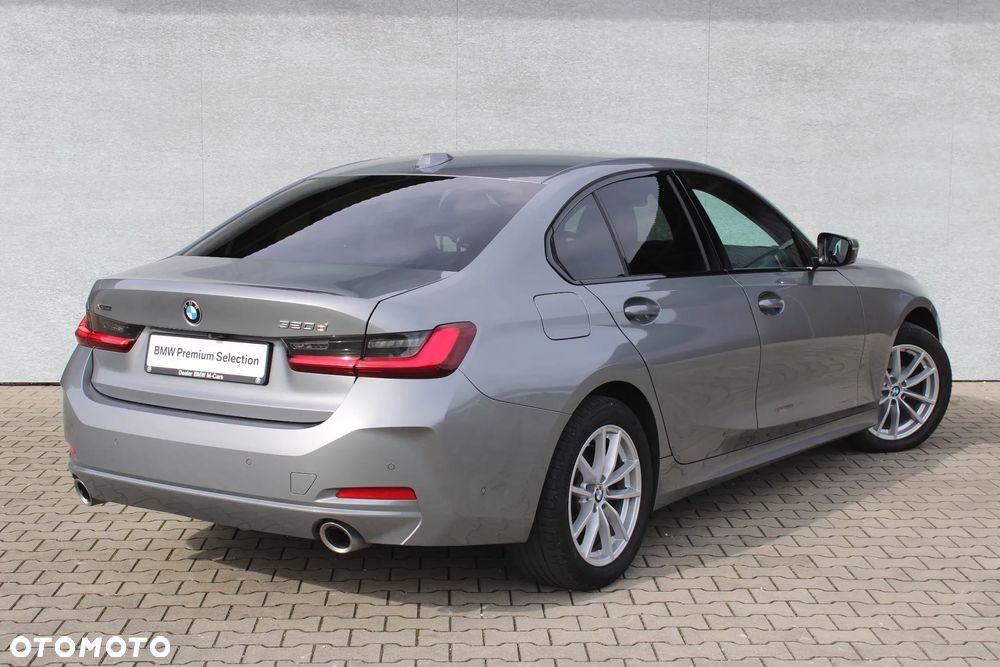 BMW Seria 3 320d xDrive mHEV - 7