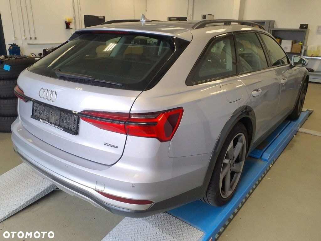 Audi A6 Allroad - 3