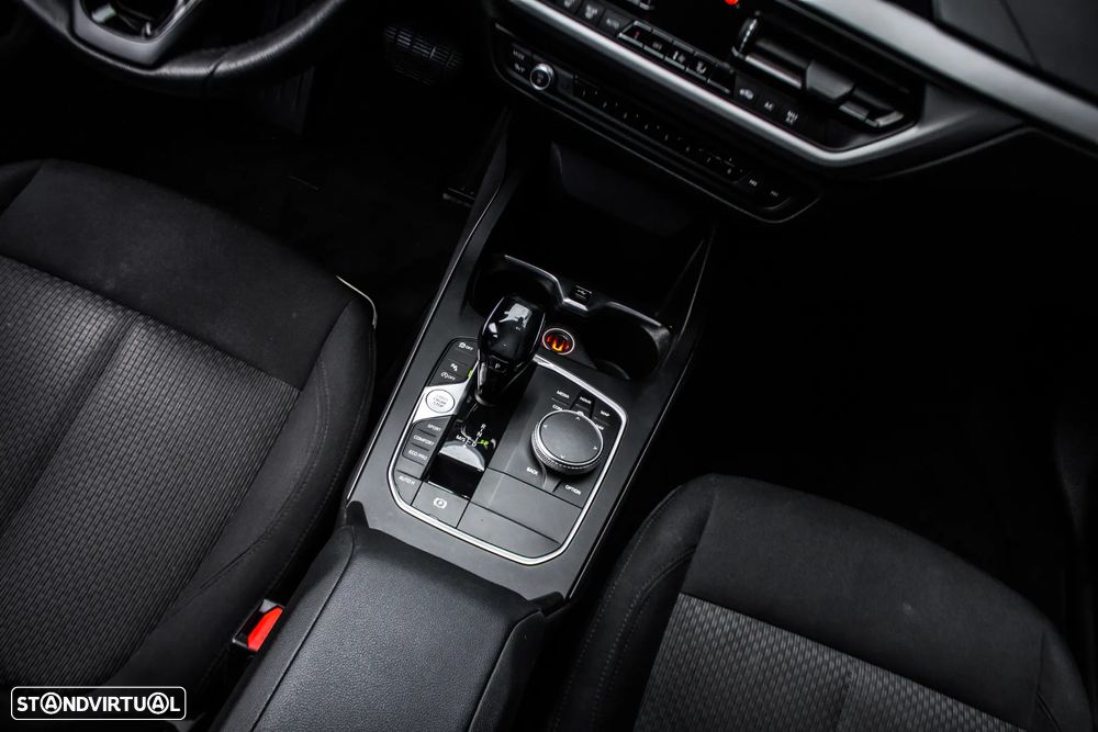 BMW 116 d Aut. Luxury Line - 32