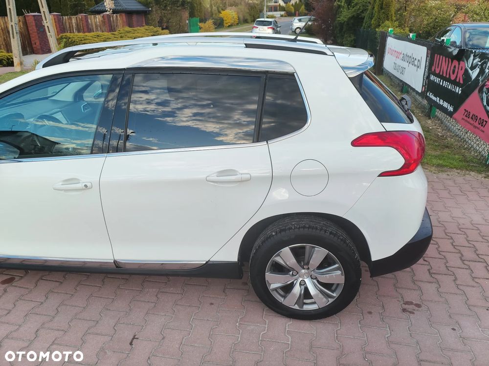 Peugeot 2008 PureTech 82 Allure - 28