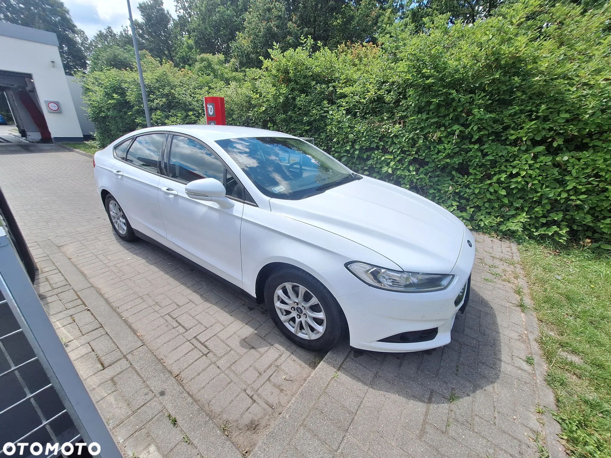 Ford Mondeo 1.5 EcoBoost Trend - 1