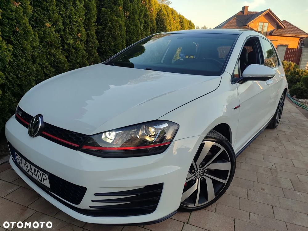 Volkswagen Golf GTI (BlueMotion Technology) DSG - 5