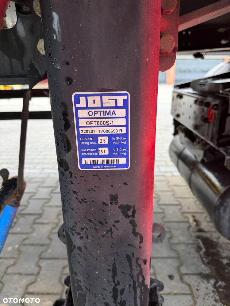 Schwarzmuller S1 - 12