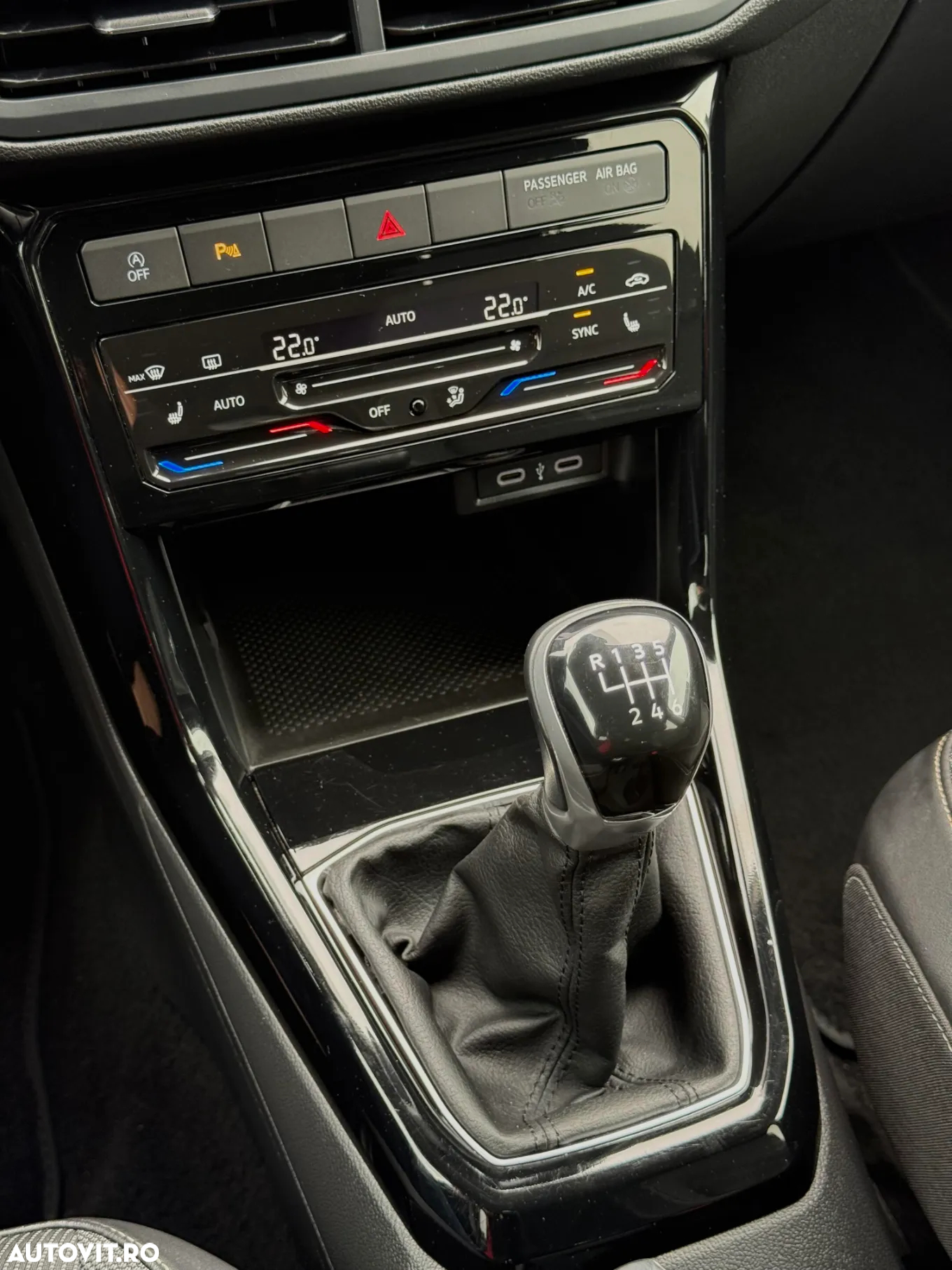 Volkswagen T-Cross 1.0 TSI Style - 22
