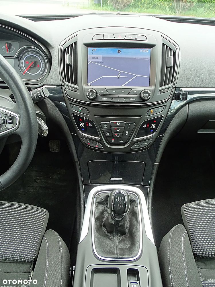 Opel Insignia 1.4 Turbo ecoFLEXStart/Stop Business Innovation - 32