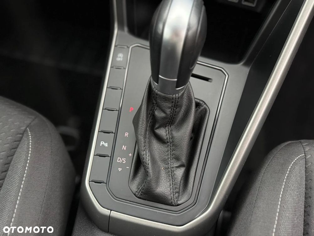 Volkswagen Polo - 25