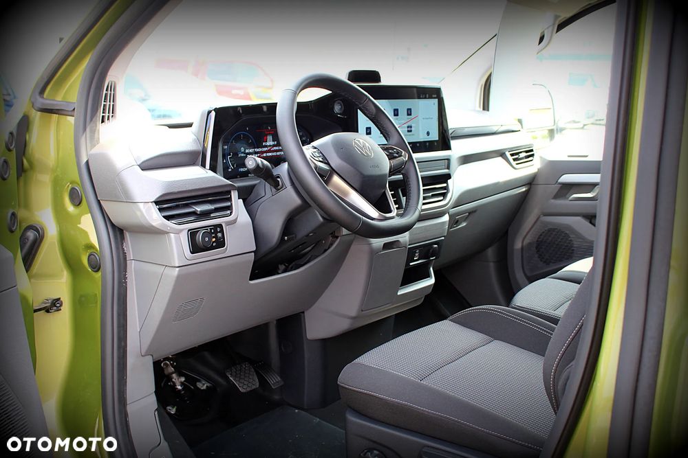 Volkswagen Transporter 2.0 TDI 150 KM automat - 9