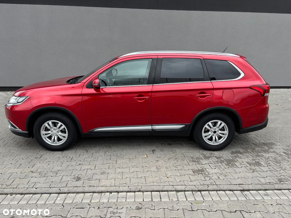 Mitsubishi Outlander 2.0 2WD Inform - 10