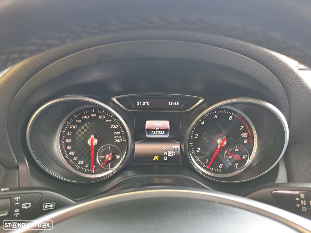 Mercedes-Benz A 200 (BlueEFFICIENCY) 7G-DCT AMG Sport - 21