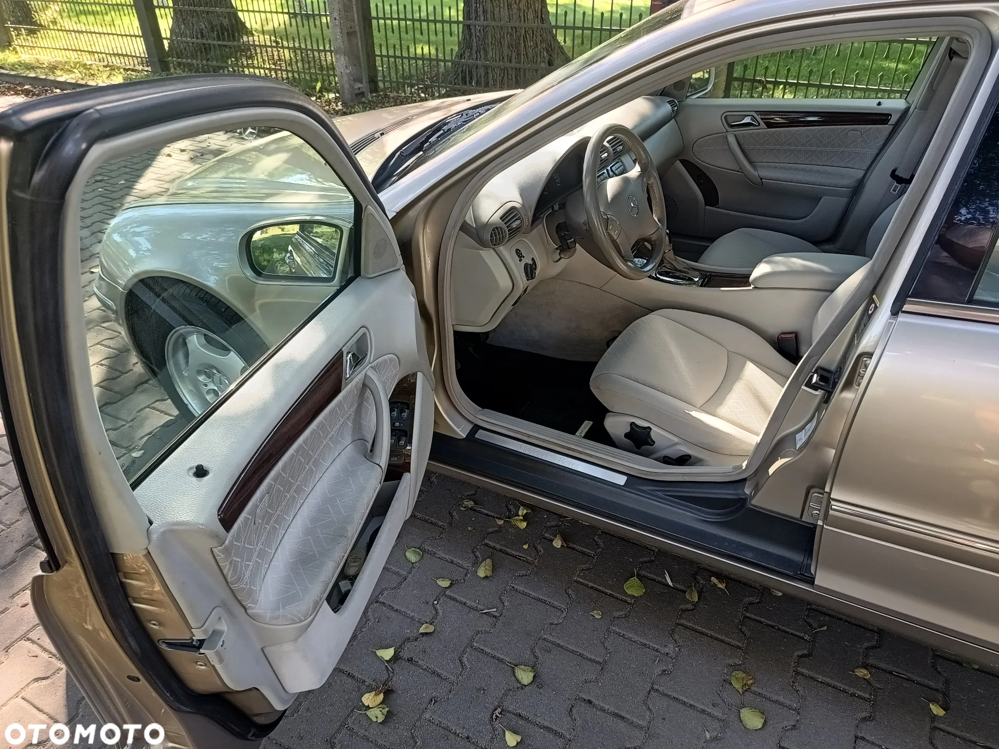 Mercedes-Benz Klasa C 180 T Kompressor Automatik Elegance - 4