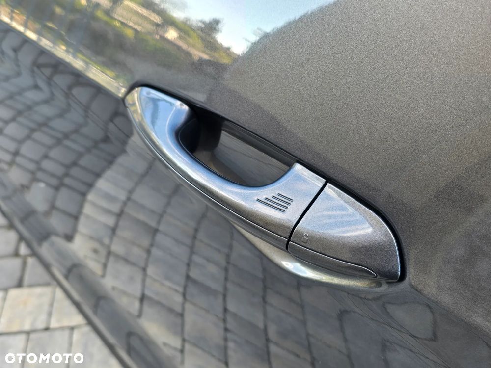 Ford S-Max 2.0 TDCi Titanium PowerShift - 20