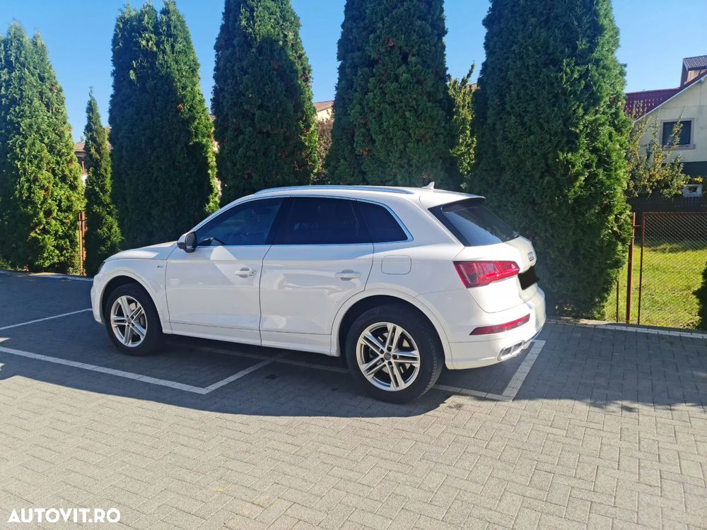 Audi Q5 55 TFSIe quattro S tronic S line - 2