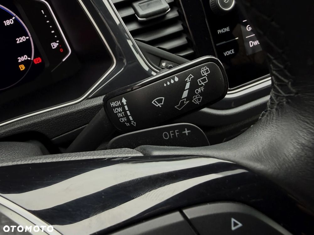 Volkswagen T-Roc 2.0 TSI OPF 4MOTION DSG Sport - 26