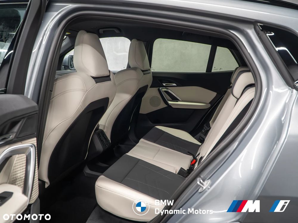 BMW X2 sDrive18d M Sport - 27