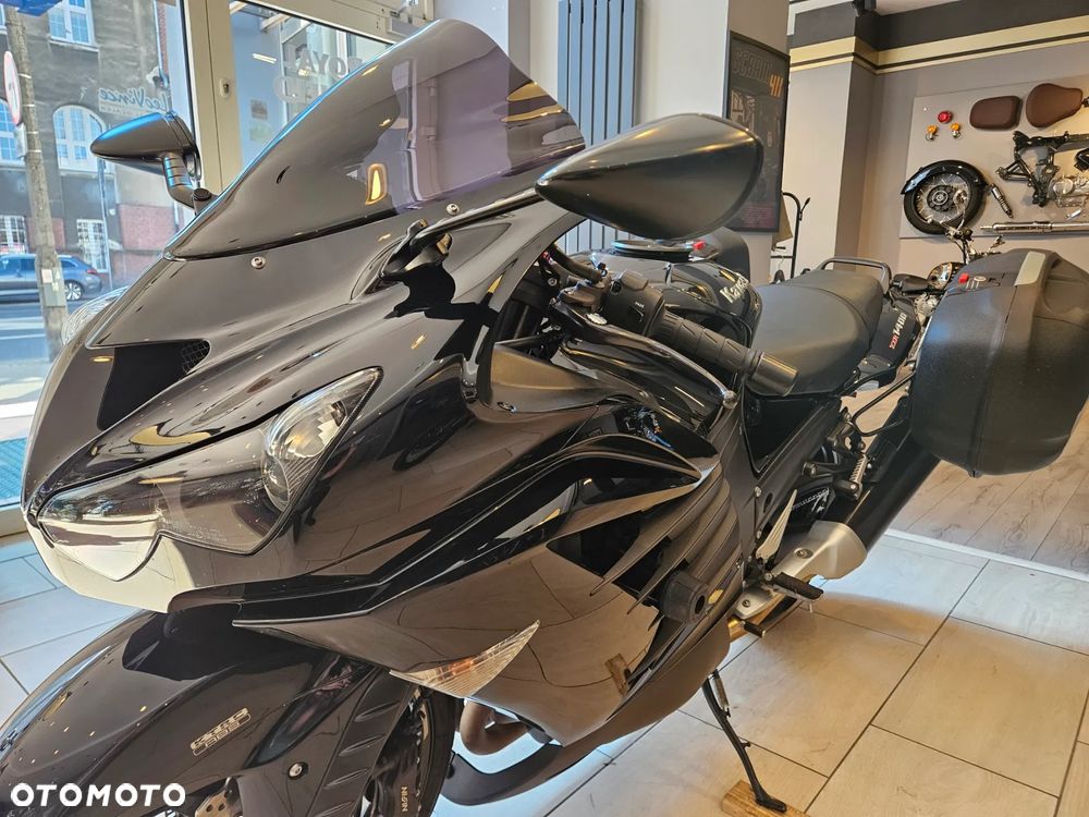 Kawasaki ZZR - 8