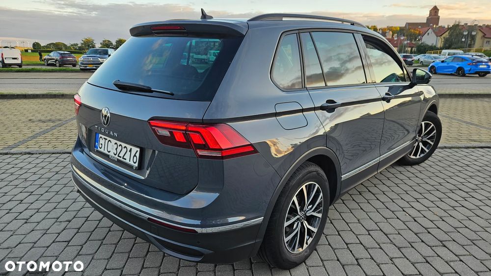 Volkswagen Tiguan - 3