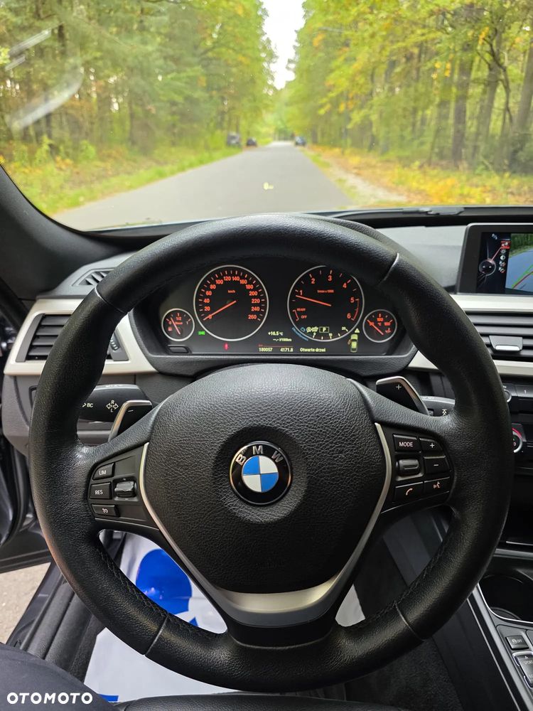 BMW 3GT - 24