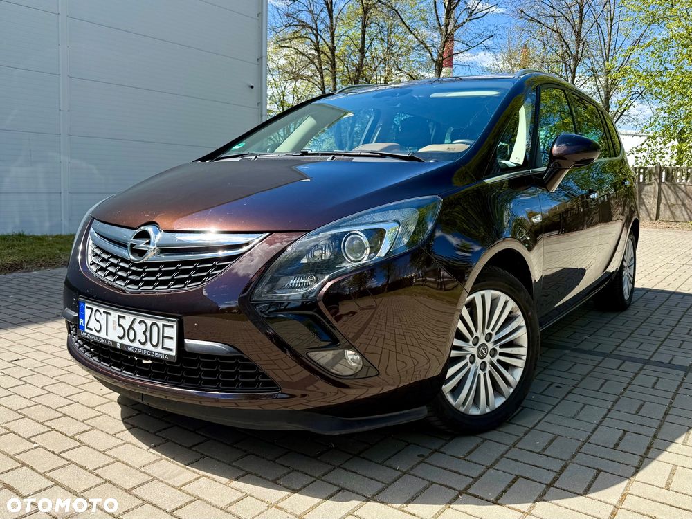 Opel Zafira - 1