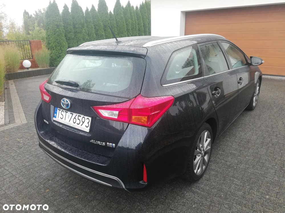 Toyota Auris 1.8 HSD Luna - 8