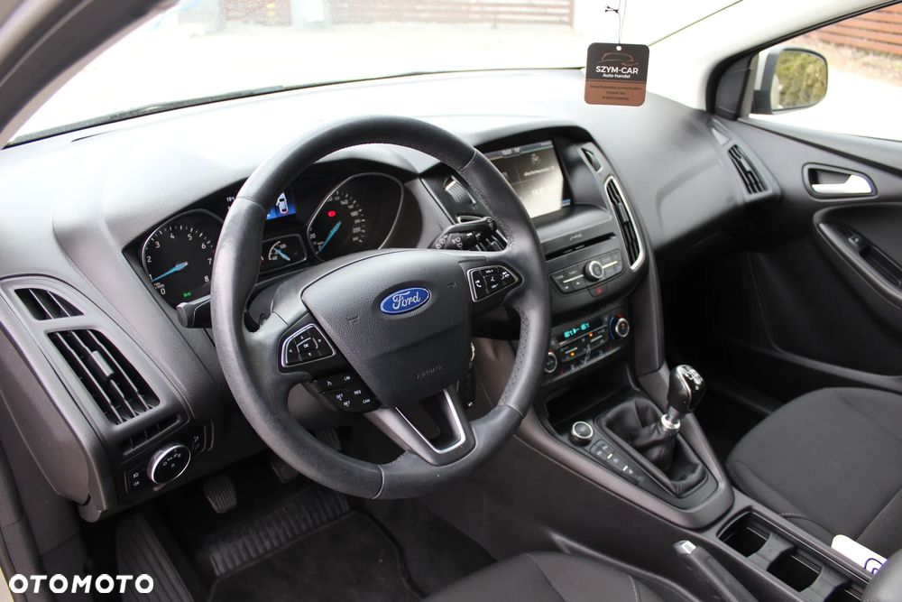 Ford Focus 1.0 EcoBoost Titanium - 14