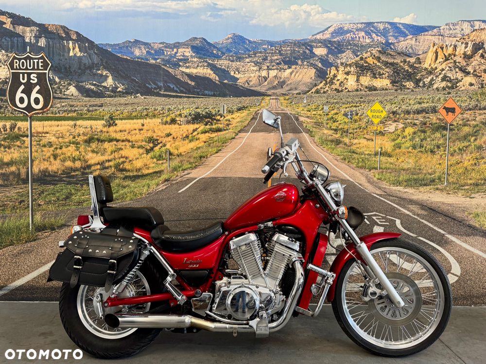 Suzuki Intruder