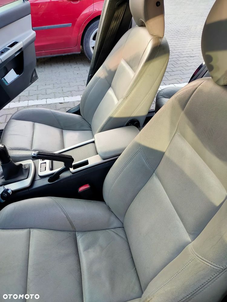 Volvo S40 2.0D Kinetic - 13