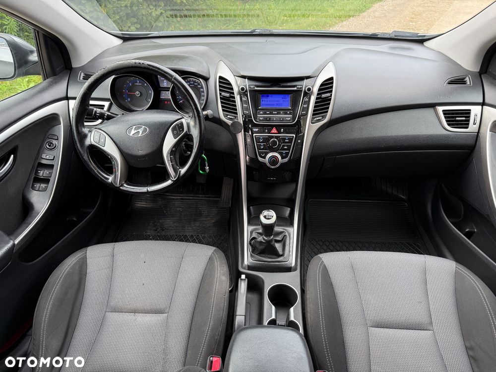 Hyundai i30 1.6 CRDi BlueDrive Comfort - 4