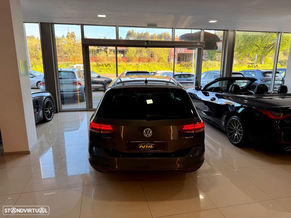 VW Passat Variant 1.6 TDI (BlueMotion ) DSG Comfortline - 6