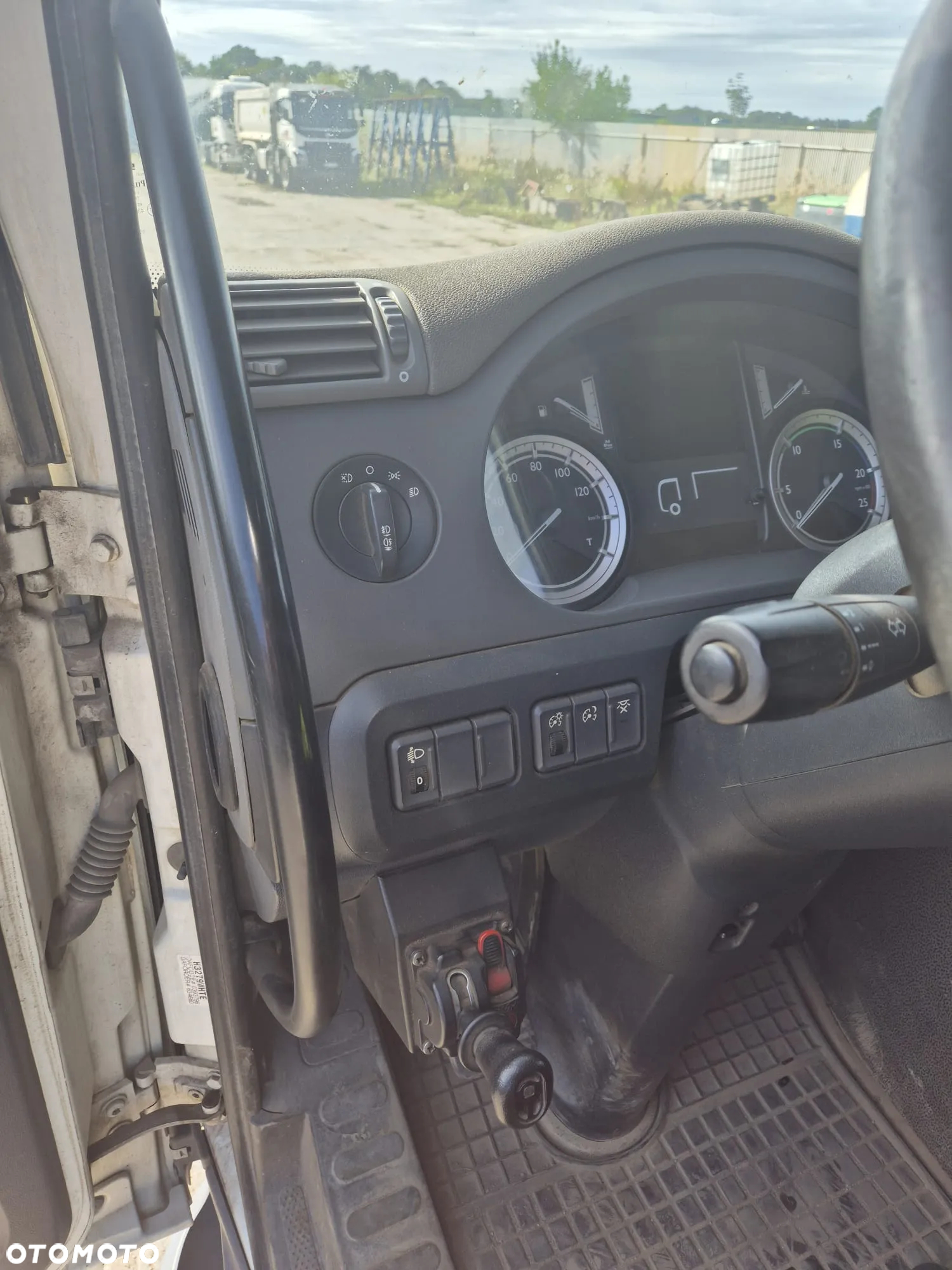 DAF CF460 - 12