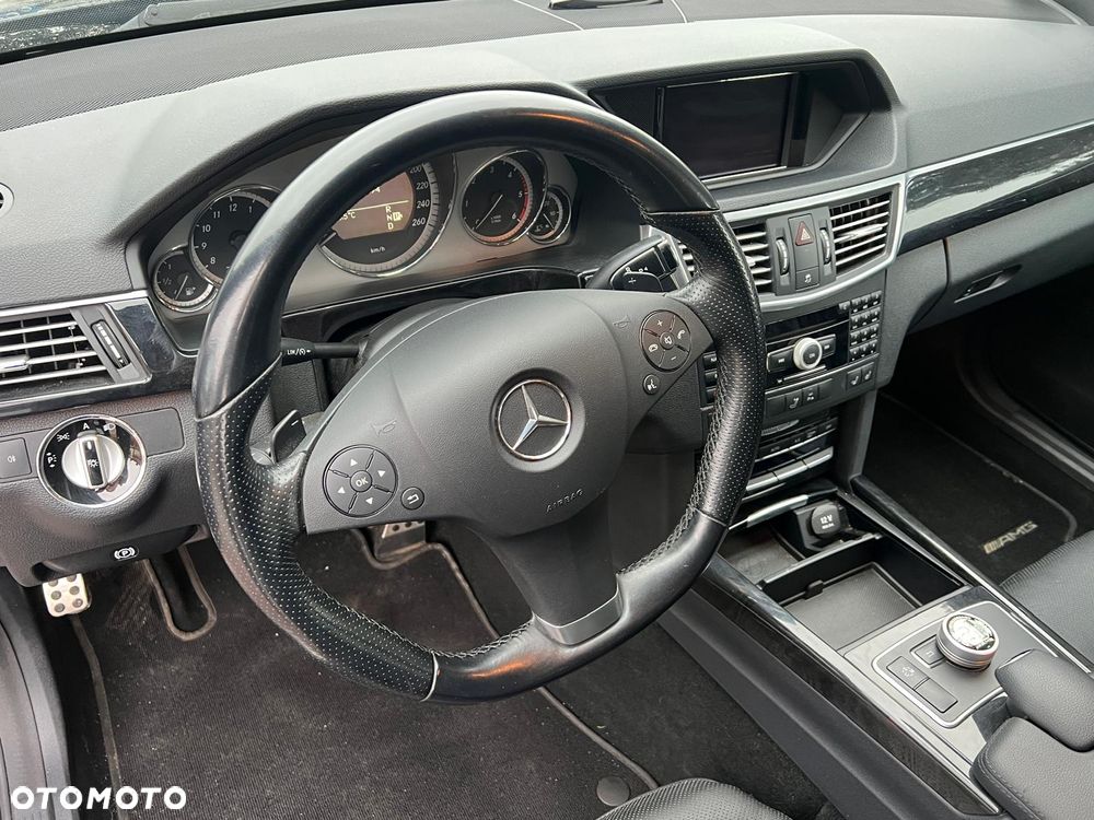 Mercedes-Benz Klasa E 350 CDI DPF BlueEFFICIENCY 7G-TRONIC Avantgarde - 11