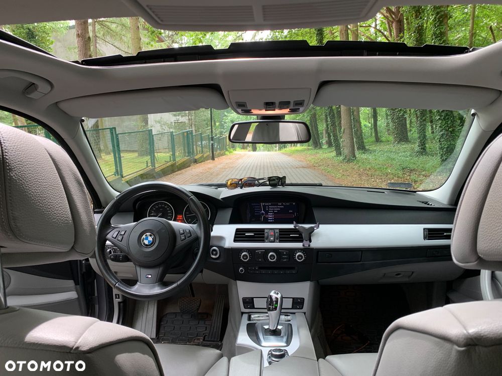BMW Seria 5 530d xDrive - 8