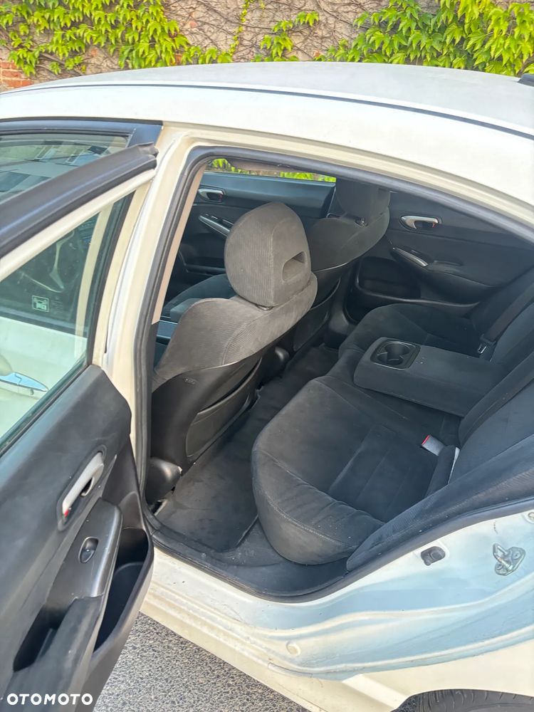 Honda Civic 1.3i-DSI i-VTEC IMA CVT Elegance - 33