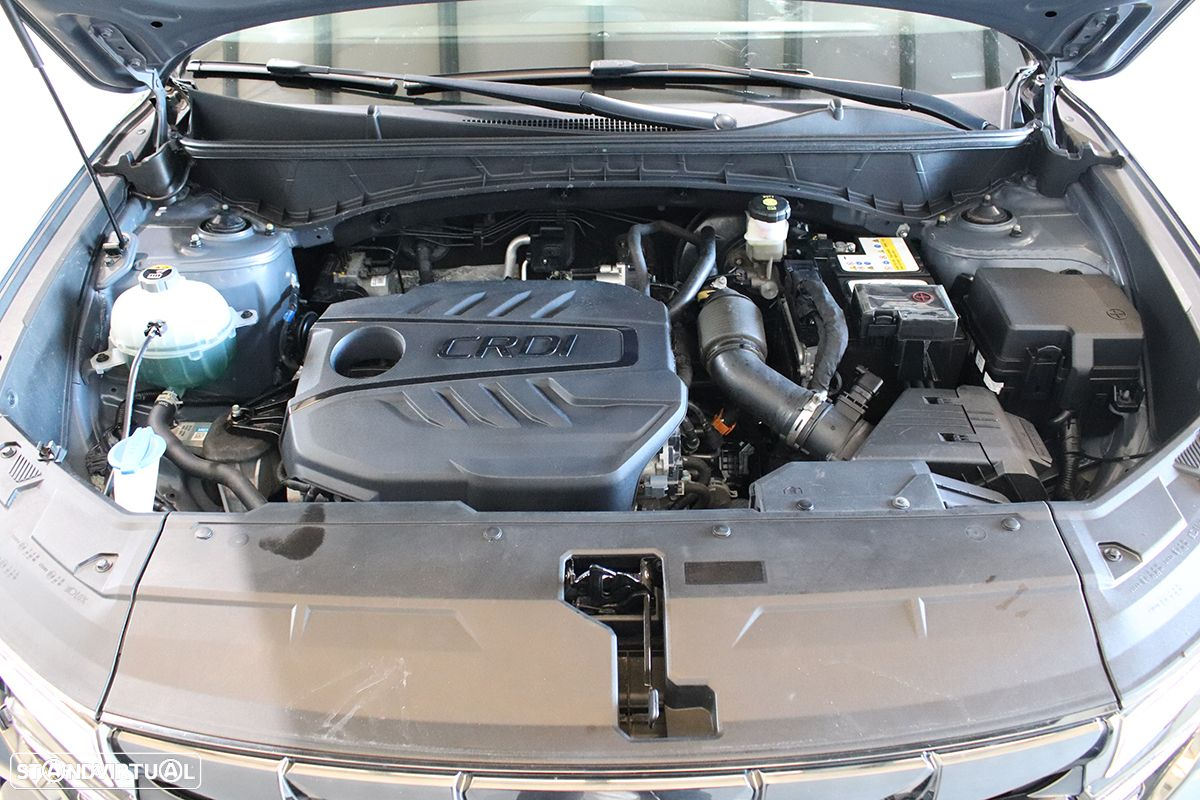 Hyundai Tucson 1.6 CRDi Vanguard - 24