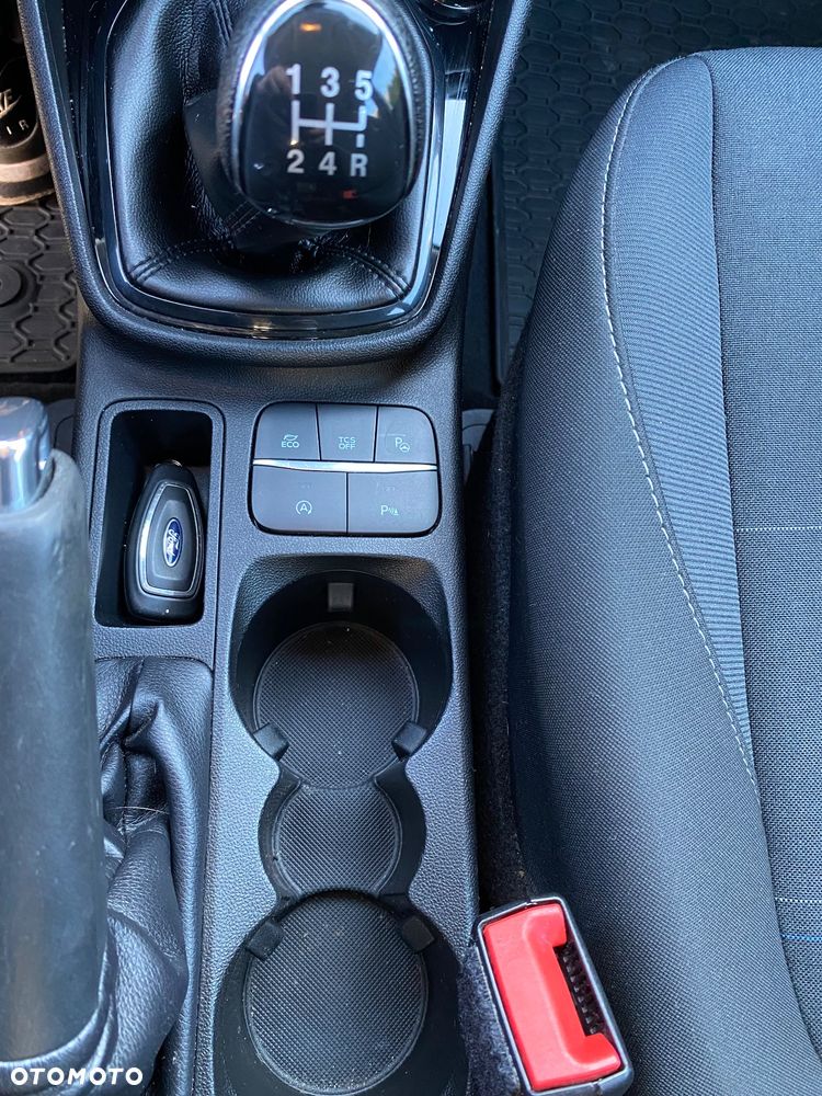 Ford Fiesta 1.1 S&S TREND - 9