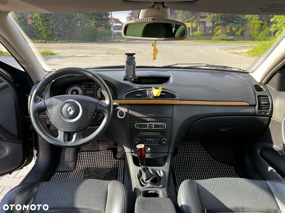 Renault Laguna - 8