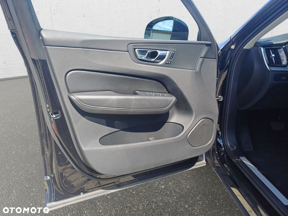 Volvo XC 60 - 11